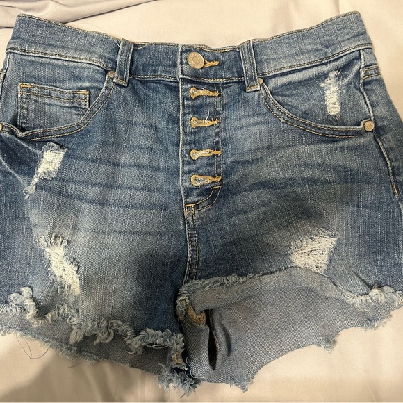 Jean Shorts - Picture 10 of 10